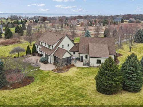 W4348 Niagara Lane, TAYCHEEDAH, WI, 54937 | Card Image