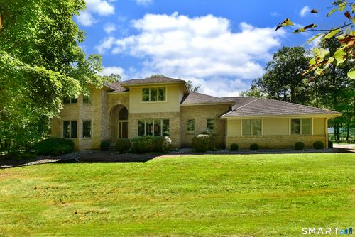 773 Shuttle Meadow Avenue, Berlin, CT, 06037 | Card Image