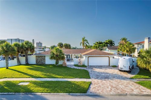 320 Harbor Psge, CLEARWATER BEACH, FL, 33767-1809 | Card Image