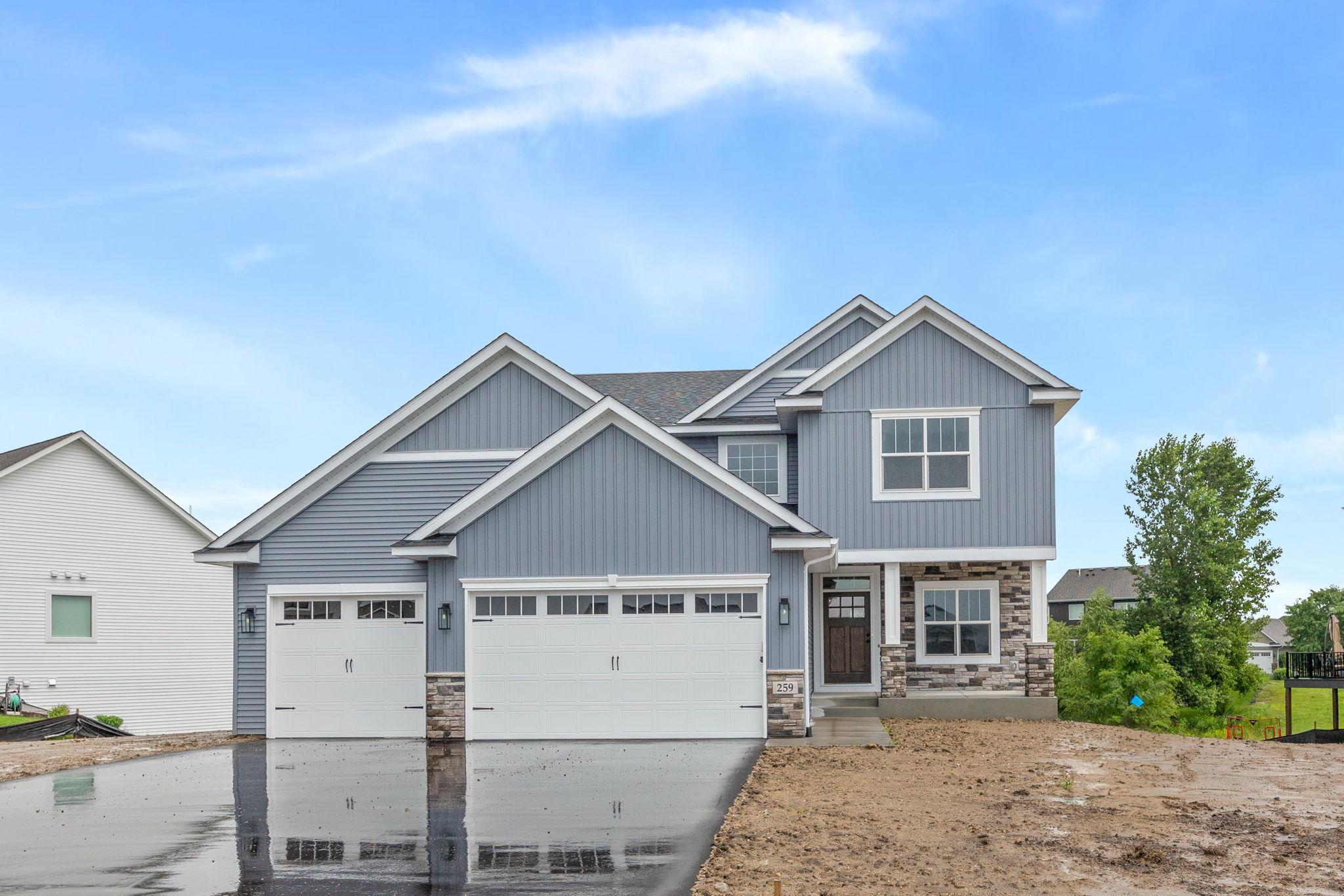 Lori Ln, Delano, MN 55328