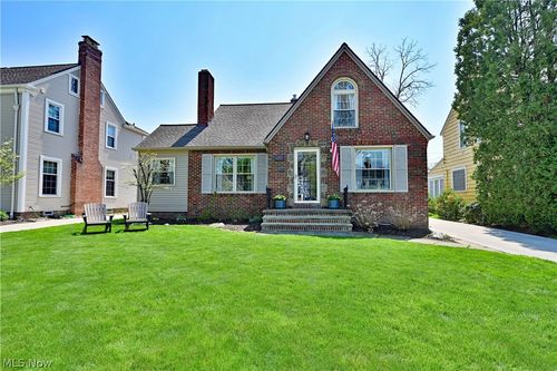 19687 Laurel Ave, Rocky River, OH, 44116-2711 | Card Image