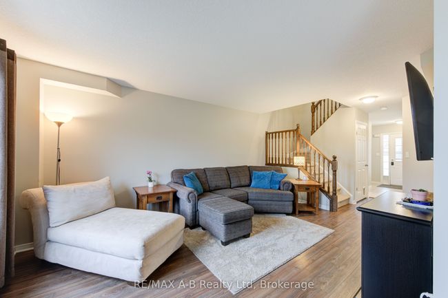 171 Wettlaufer St, House attached with 3 bedrooms, 2 bathrooms and 2 parking in Tavistock ON | Image 10