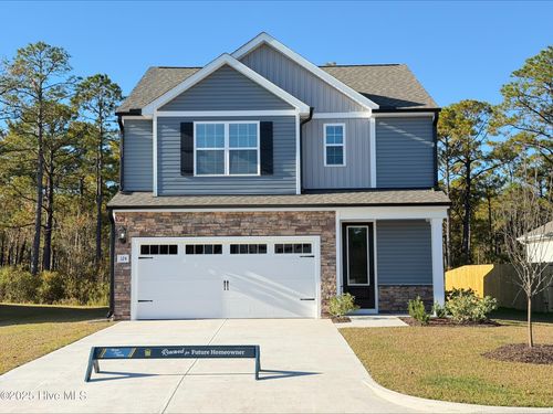 124 S Umbrella Palm Dr, Hampstead, NC, 28443-7605 | Card Image