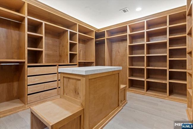 45 Riverview Ter, House other with 6 bedrooms, 6 bathrooms and null parking in Mahwah NJ | Image 30