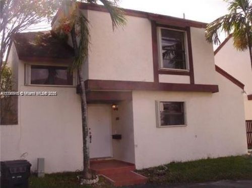 9702-9702 Nw 5th Ln, Miami, FL, 33172-4011 | Card Image