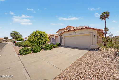 9729 W Burnett Rd, Peoria, AZ, 85382-5109 | Card Image