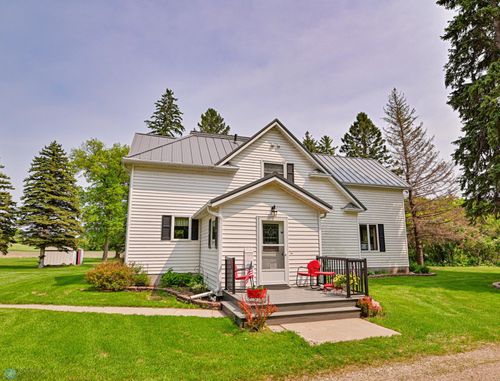 776 142nd Ave Ne, Portland, ND, 58274-9210 | Card Image