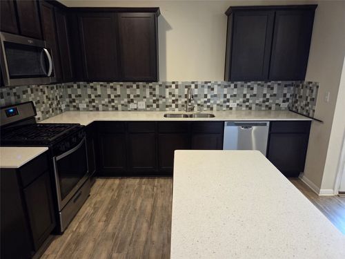 8136 Daisy Cutter Xing, Georgetown, TX, 78626-2356 | Card Image