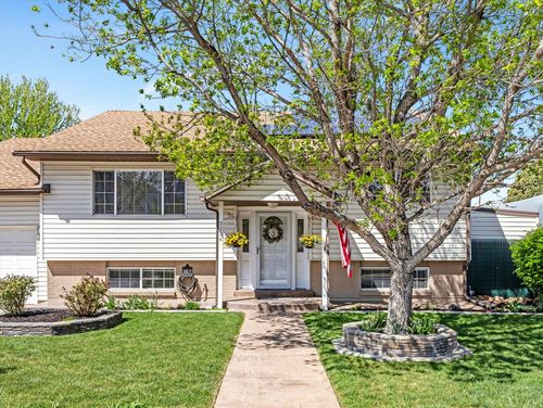 9714 S 575 E, Sandy, UT, 84070 | Card Image