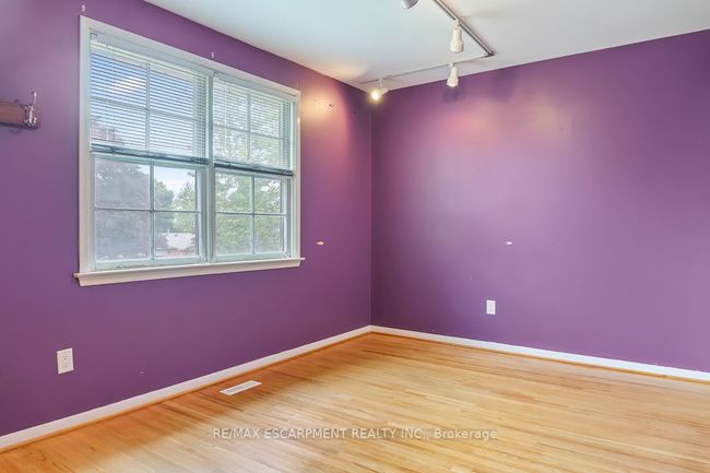 1 Dunbarton Cres, House other with 4 bedrooms, 3 bathrooms and 4 parking in Brampton ON | Image 23