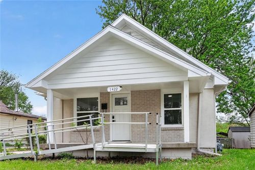 1422 S 41st St, Kansas City, KS, 66106-1930 | Card Image
