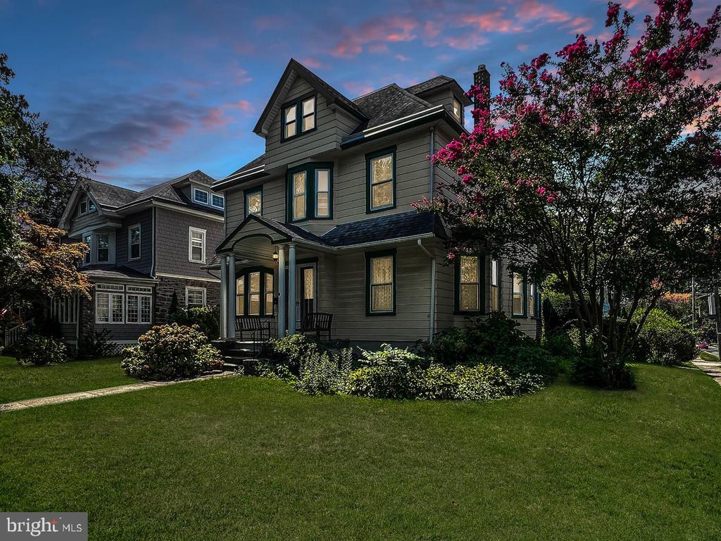 Swarthmore Ave, Ridley Park, PA 19078