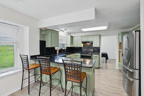 10313 Gray Oak Ln, Fort Worth, TX, 76108-3761 | Card Image
