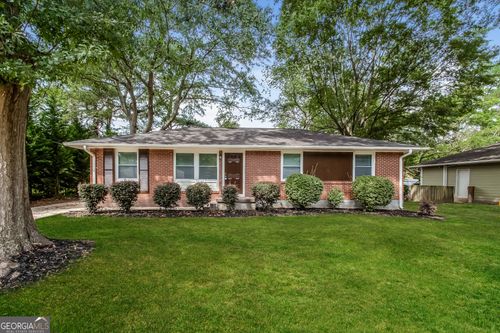 742 King Rd, Jonesboro, GA, 30236-1951 | Card Image