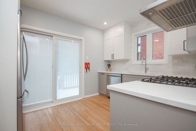239 York St, House attached with 3 bedrooms, 2 bathrooms and 1 parking in Ottawa ON | Image 18