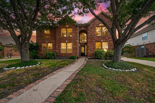 1605 Spring Glen Ln, Pearland, TX, 77581-5584 | Card Image