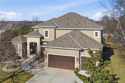 2628 W 162nd Ter, Overland Park, KS, 66085-9257 | Card Image
