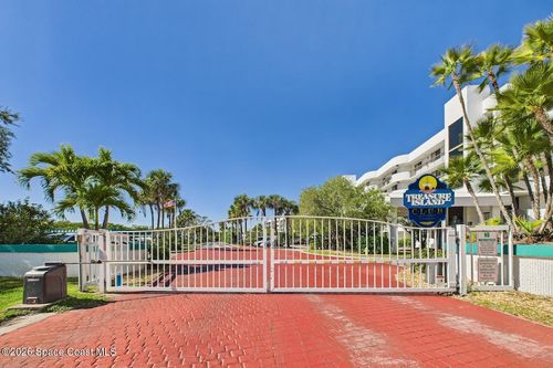 502-1-300 Columbia Dr, Cape Canaveral, FL, 32920-5127 | Card Image