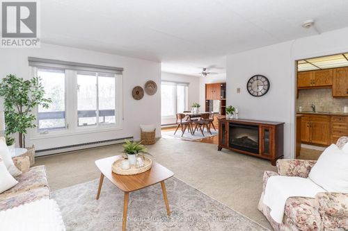 36-26 Herman Ave, Huntsville, ON, P1H1J8 | Card Image