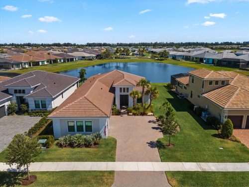 15623 Cresswind Pl, Westlake, FL, 33470-6903 | Card Image