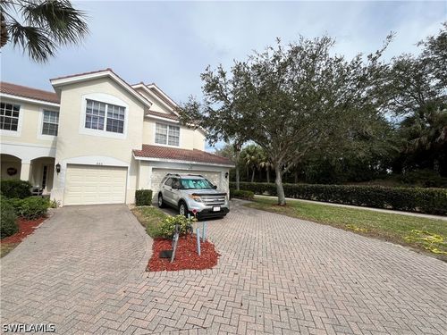 159-884 Hampton Cir, NAPLES, FL, 34105-4825 | Card Image