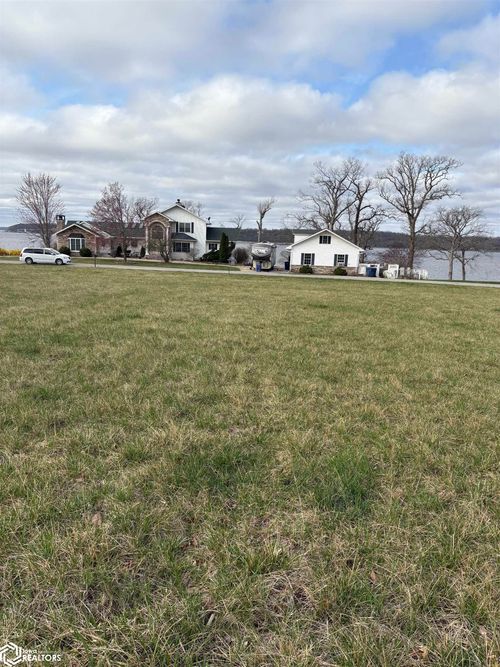 15 Riverview Ter, Nauvoo, IL, 62354 | Card Image