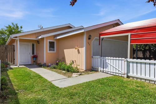 305 Bradford St, Arbuckle, CA, 95912-0320 | Card Image