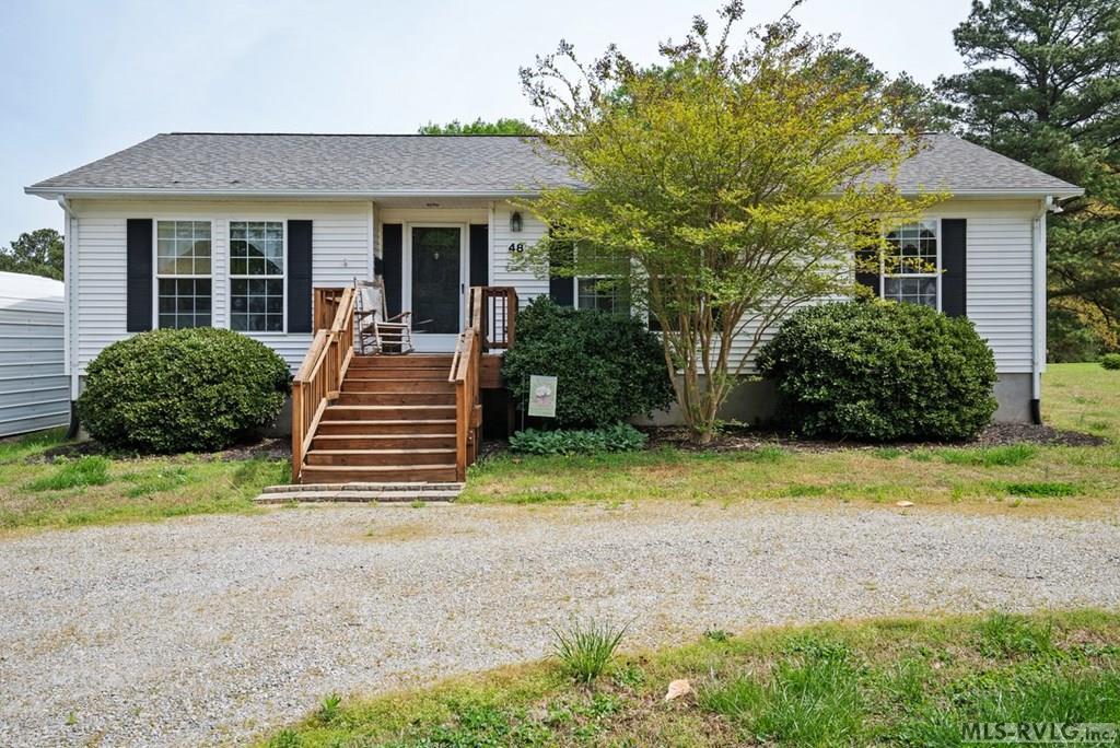 Residential in Bracey 2