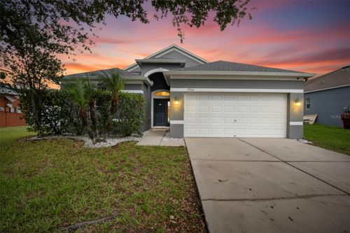 3702 Trapnell Grove Loop, PLANT CITY, FL, 33567-2049 | Card Image