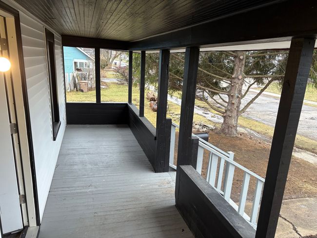 Alternate View of Porch | Image 15