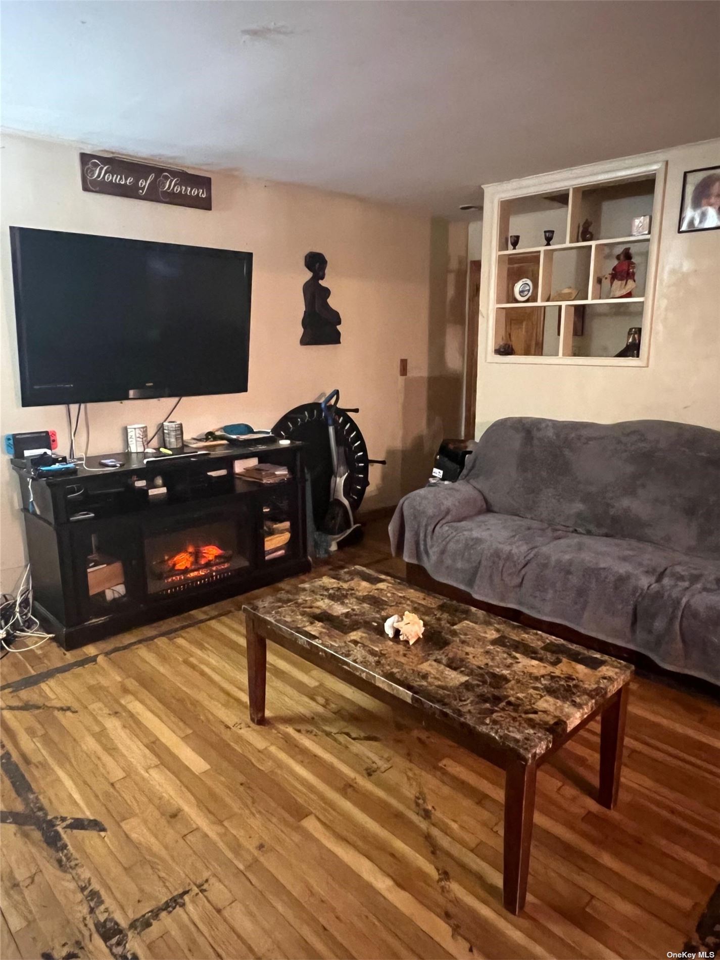 Fenimore Ave, Uniondale, NY 11553