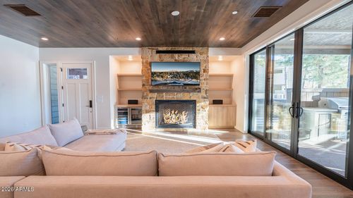 45-1733 E Bent Tree Cir, Flagstaff, AZ, 86005-0101 | Card Image