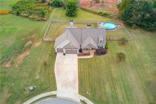 612 Quail Ct, Good Hope, GA, 30641-2041 | Card Image