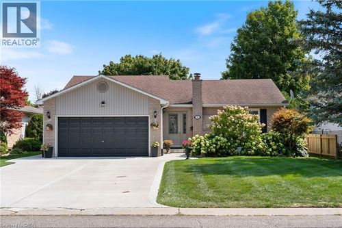 12 Briarlea Cres, Port Dover, ON, N0A1N4 | Card Image