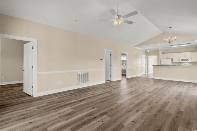 UNIT-301 - 117 S Shore Blvd, Condo with 3 bedrooms, 2 bathrooms and null parking in Longs SC | Image 10