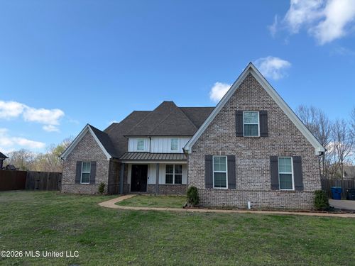 1657 Carlee Dr, Hernando, MS, 38632-8260 | Card Image