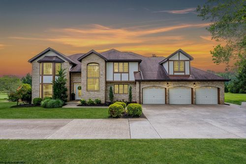 3125 N Greystone Dr, Morgantown, WV, 26508-8601 | Card Image