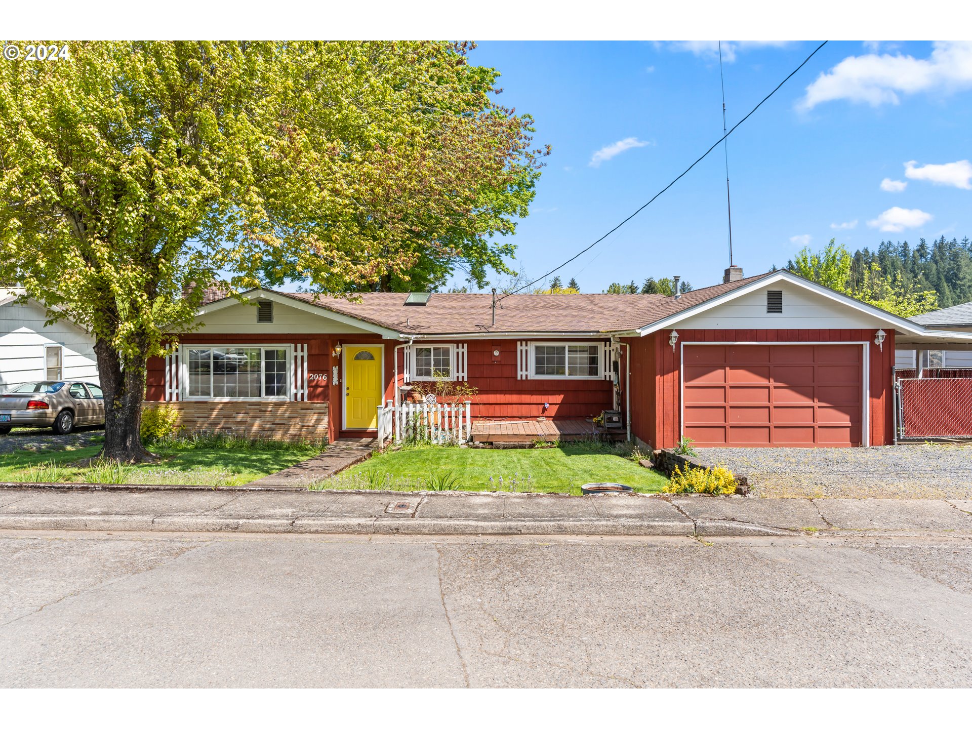 Cedar St, Sweet Home, OR 97386 #1
