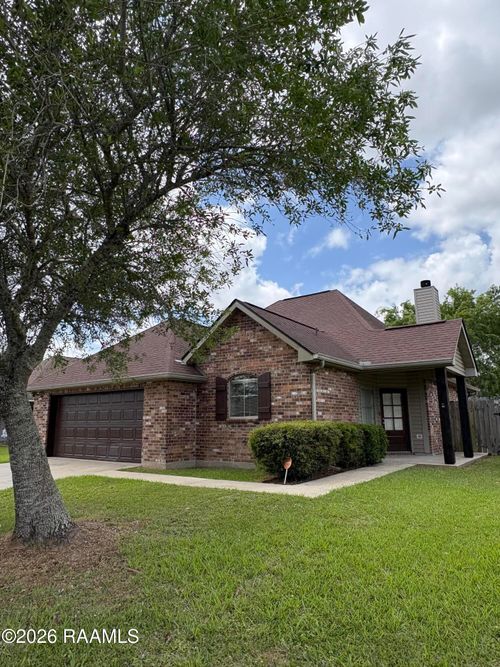 309 Stags Leap Ln, Broussard, LA, 70518-5245 | Card Image