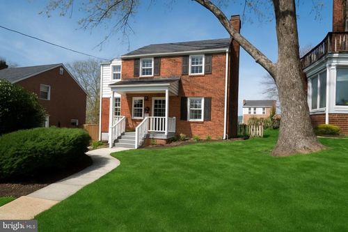 2810 64th Ave, CHEVERLY, MD, 20785-3118 | Card Image