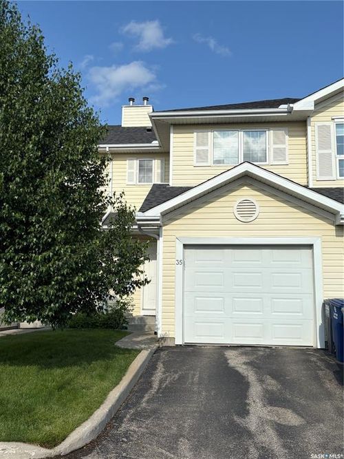 35-111 Fairbrother Cres, Saskatoon, SK, S7S0A3 | Card Image