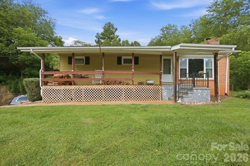 2034 Pisgah Dr, Canton, NC, 28716-2316 | Card Image