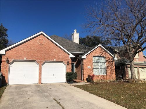 2300 Norwich St, Flower Mound, TX, 75028-2693 | Card Image