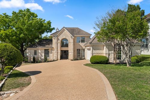 6 Dovedale Cv, The Hills, TX, 78738-1566 | Card Image