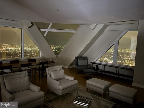 5301-50 S 16th St, PHILADELPHIA, PA, 19102-2536 | Card Image