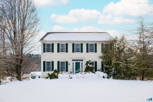 73 Dodgingtown Rd, Newtown, CT, 06470-1862 | Card Image