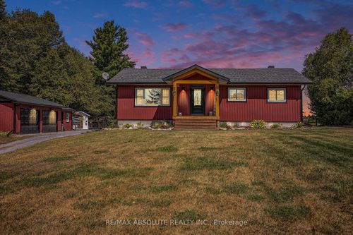 1494 Mclachlan Rd, White Lake, ON, K0A3L0 | Card Image