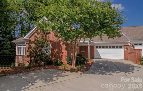 10914 Casetta Dr, Matthews, NC, 28105-5918 | Card Image