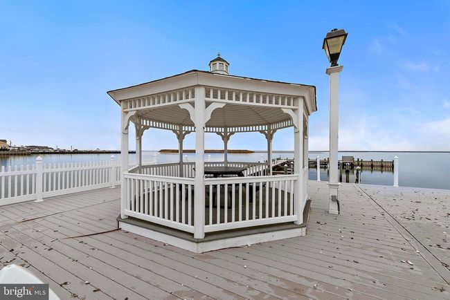 APT-8S - 420 8 Th St, Townhouse with 4 bedrooms, 2 bathrooms and null parking in BEACH HAVEN NJ | Image 60