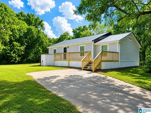 202 Nassau St, Talladega, AL, 35160-3528 | Card Image